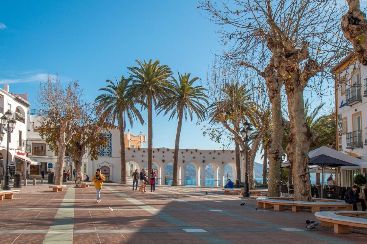 Apto Cerca De La Playa Torrecilla En Nerja, En Almirante Carranza 17 Apartment ภายนอก รูปภาพ